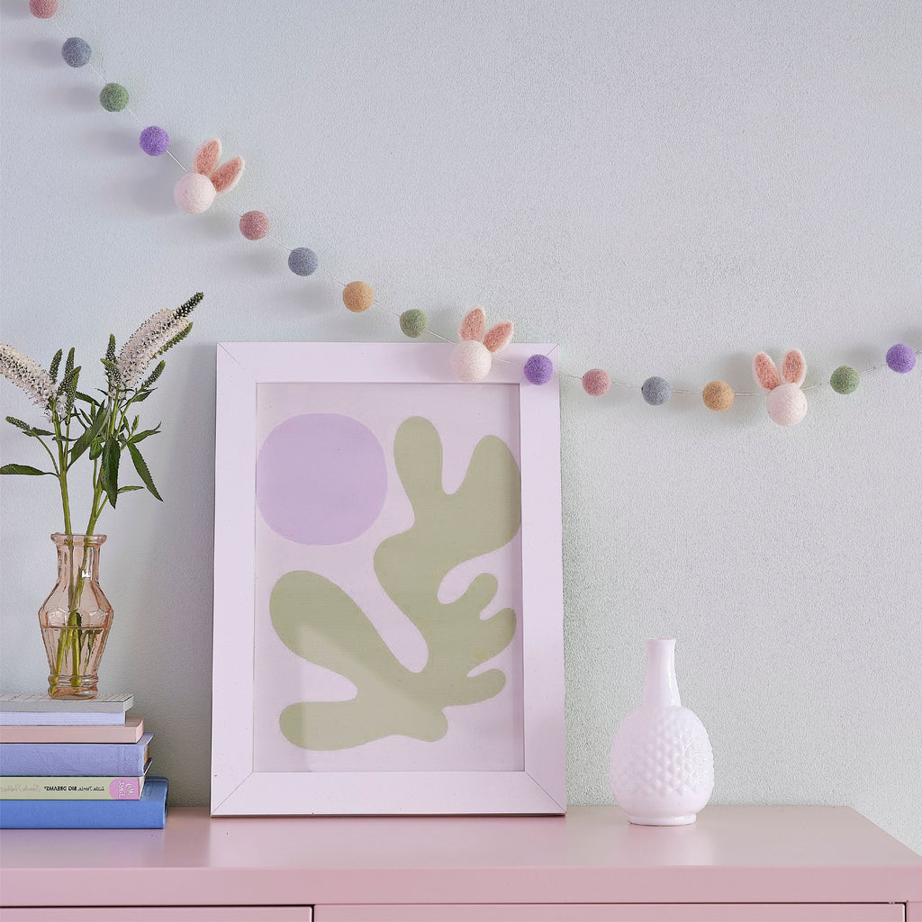 Ginger Ray | Felt Easter Bunny & Pom Pom Garland – About Living