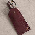 Patent Crackle Glasses Sleeve | Cherry