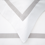 Savile Edge 220 Bed Linen | White/Silver