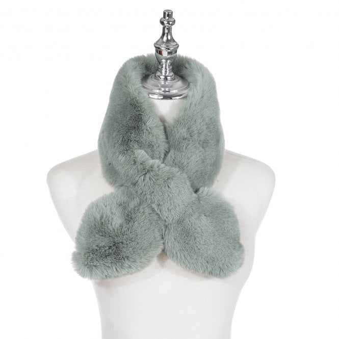 Faux Fur Pull Through Scarf | Frosted Fern
