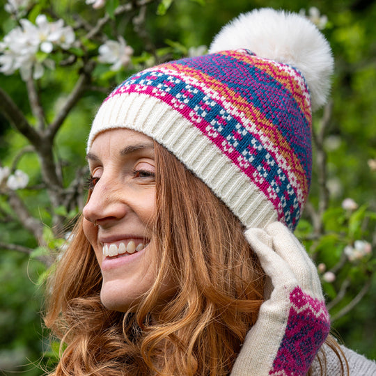 Women's Fairisle Pom Pom Hat | Cream/Navy/Magenta