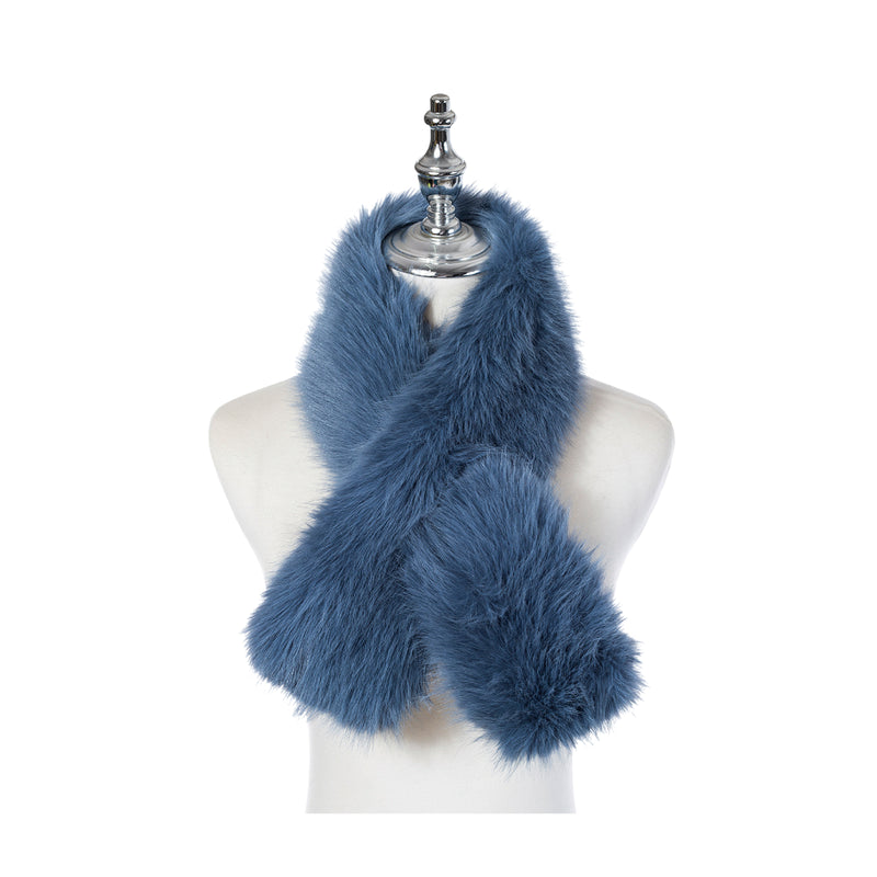 Women's Faux Fur Pull Through Scarf | China Blue