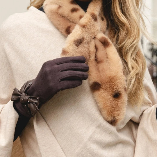 Women's Gloves with Studded Bow | Chocolate Brown