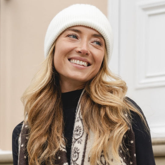 Women's Ribbed Soft Knit Hat | Winter White
