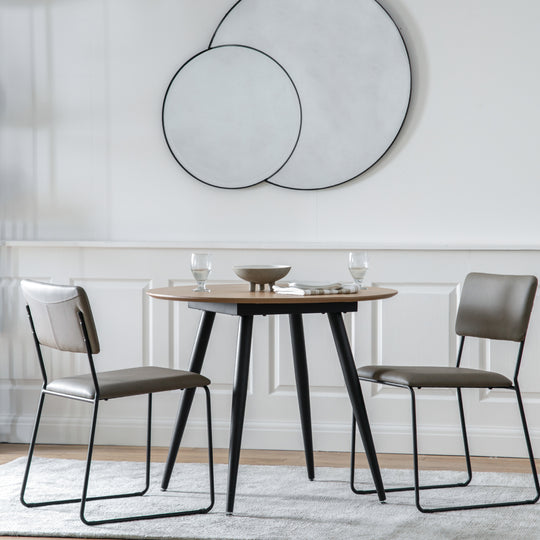 Astley Round Dining Table | Oak