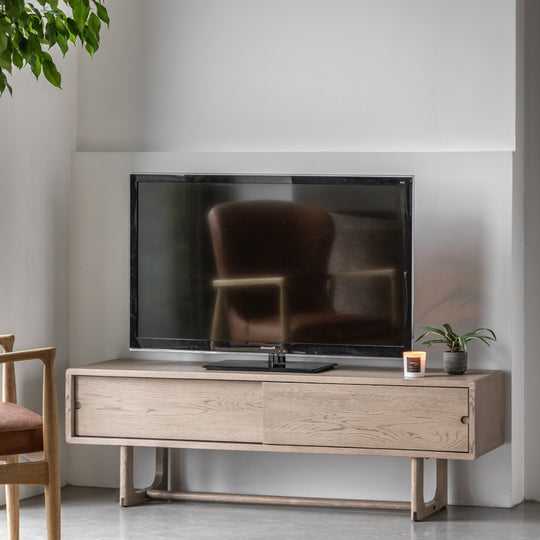 Craft Oak Media Unit | Smoked