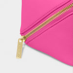 Makeup & Wash Bag | Magenta | Medium
