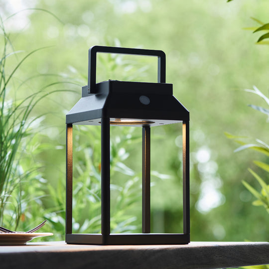 Outdoor Solar Powered Linterna Table Lamp | Black