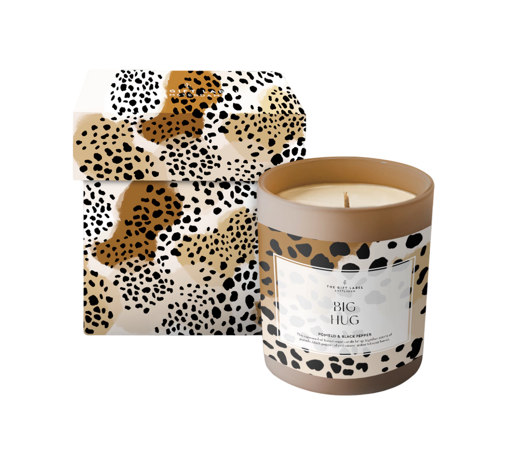 Big Hug Glass Candle - Pomelo & Black Pepper | About Living