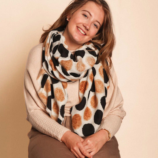 Women's Midweight Spotty Print Scarf | Cream