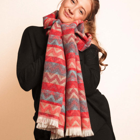 Women's Winter Zigzag Print Scarf | Red