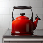 Traditional Kettle | Cerise